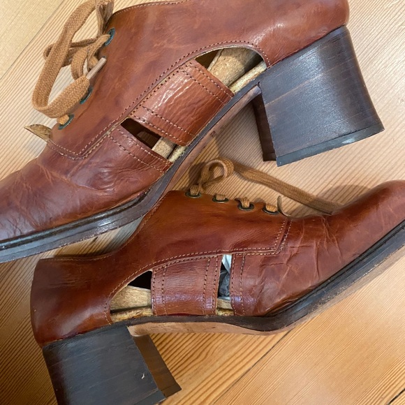 Vintage 1960s Brown Leather Shoes, Lace Up, EU Size 37, US 6.5 - Picture 6 of 8